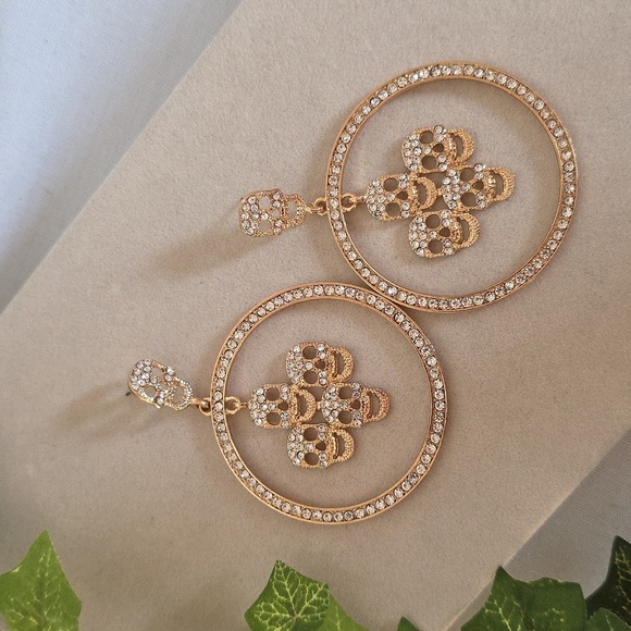 Large Statement Gold Hoop Earrings With Skulls - Picture 1 of 8